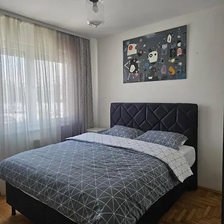 Industry 公寓 巴尼西卢卡